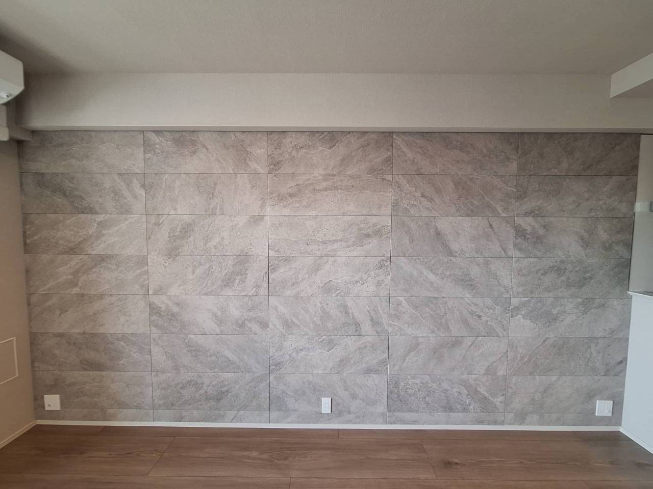 エコカラットのマジェスティクスレートを施工しました